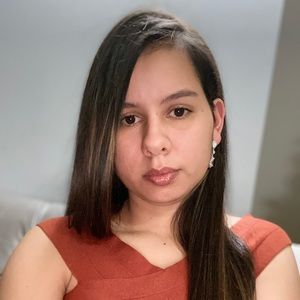 Meet your Posher, Anabel